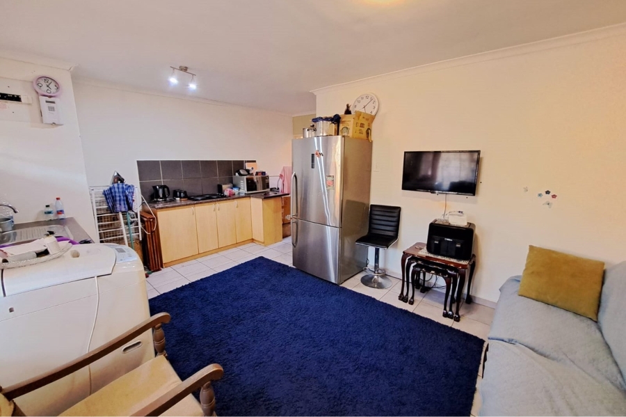 1 Bedroom Property for Sale in Glenlilly Western Cape